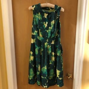 Floral pattern dress